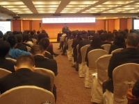 刘东老师11月11号为中国银行广东省分行300余位网点负责人与大堂经理讲授《银行服务与投诉处理》