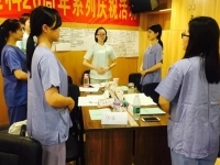 李泉老师5月9-10日为深圳泌尿外科医院讲授第二期《金牌医患沟通与医护礼仪》