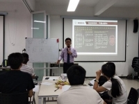 张坤老师在8.20日为广州某地产企业讲授了《结构性思维——想清楚，说明白》的课程，完美结束！