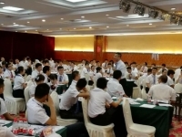 杨楠老师8月13日为开封郏县烟草公司讲授《团队建设与凝聚力》课程